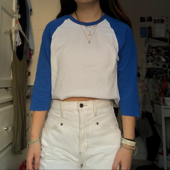 SOLD gildan blue baseball raglan tee - Picture 1 of 4